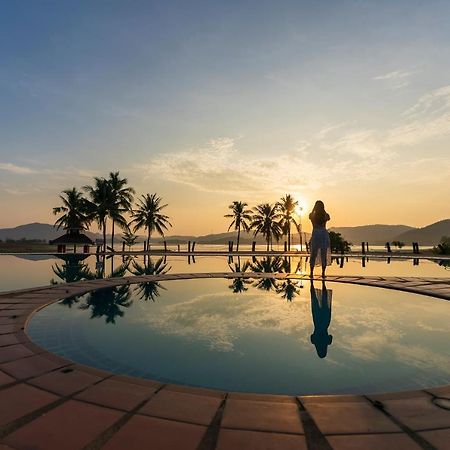 Kaengkrachan Boathouse Paradise Resort Kaeng Kachan Dış mekan fotoğraf