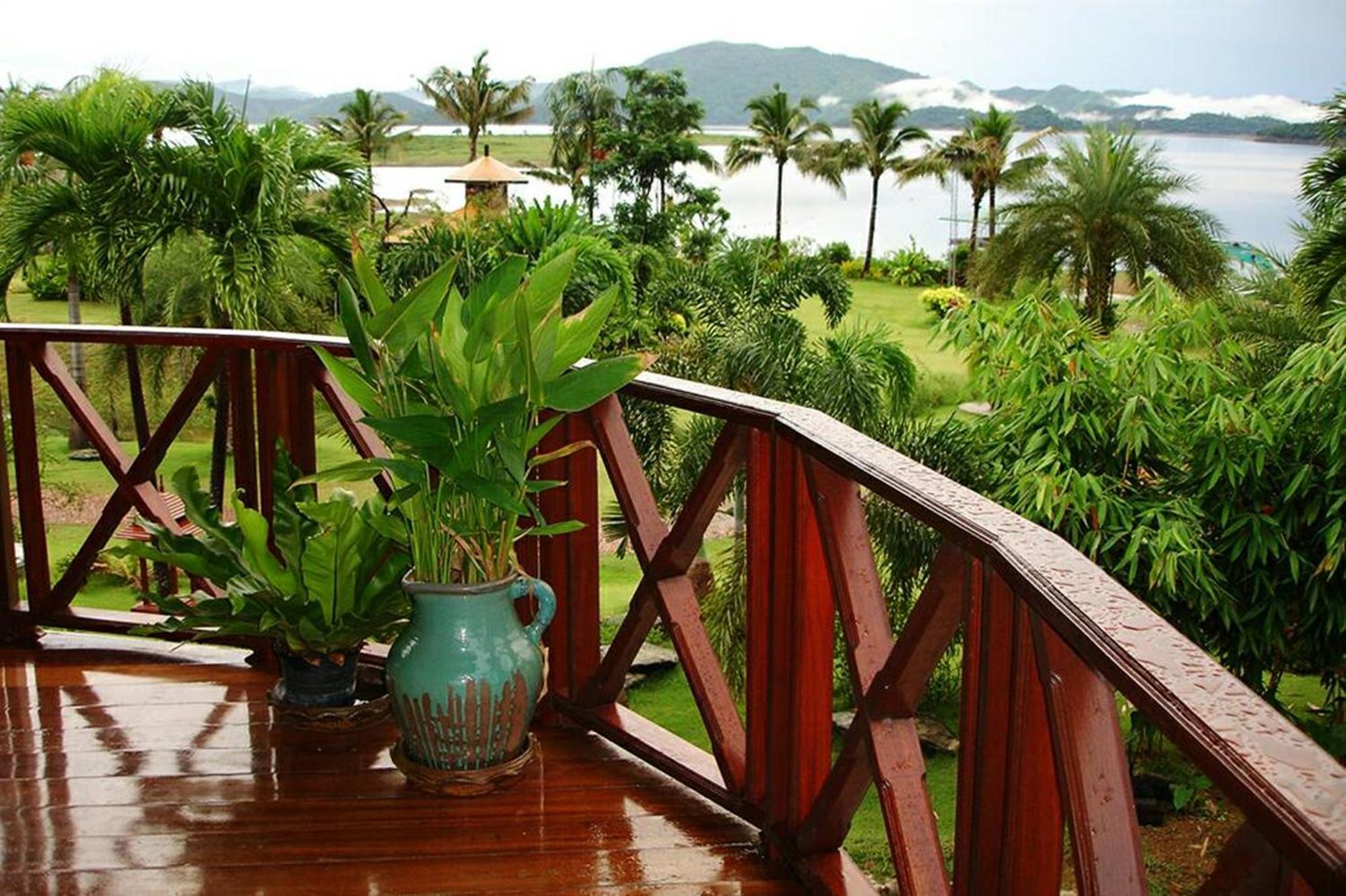 Kaengkrachan Boathouse Paradise Resort Kaeng Kachan Oda fotoğraf